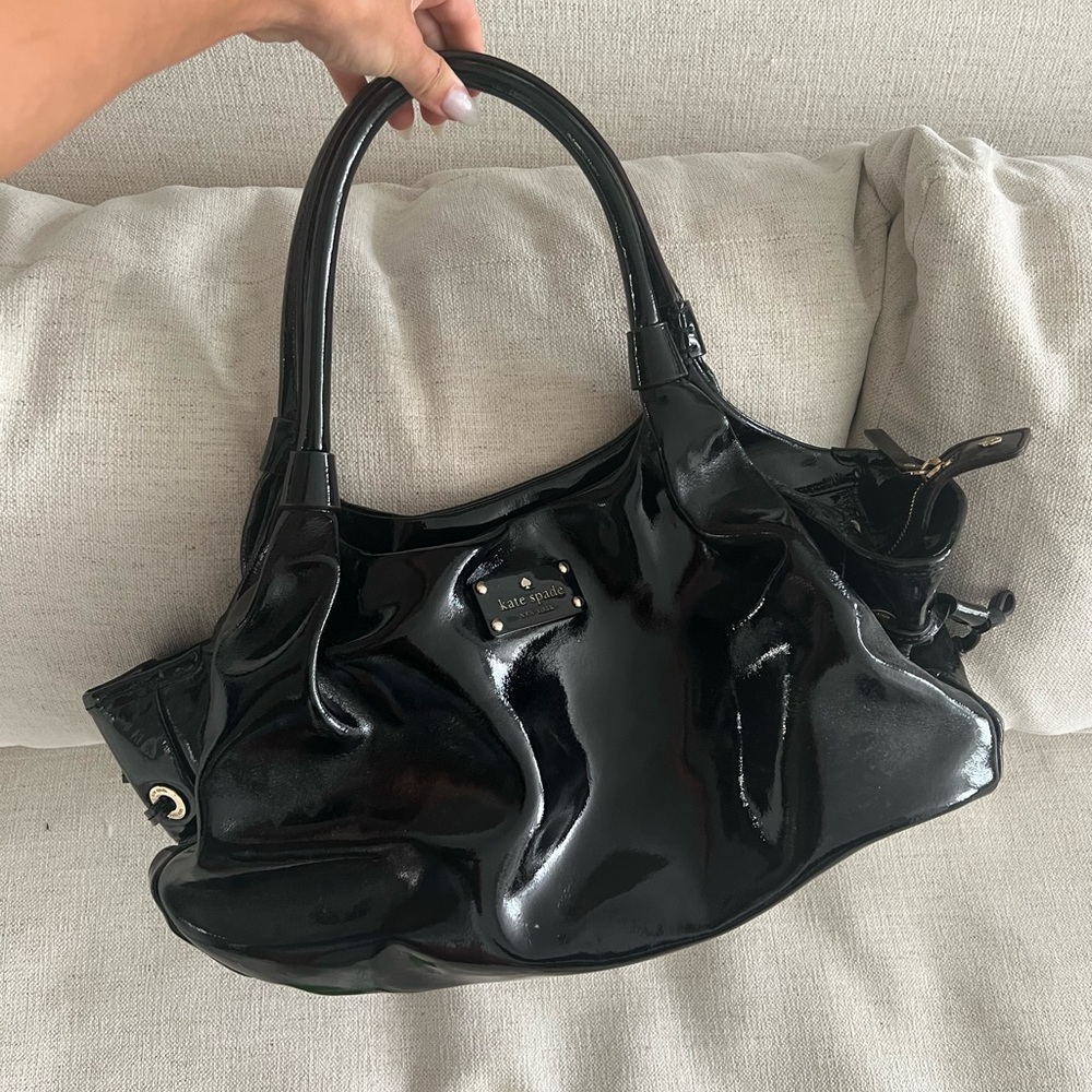 Black pattern leather Kate spade purse